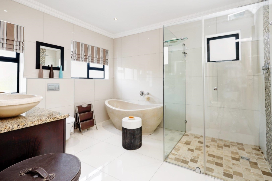 3 Bedroom Property for Sale in Plattekloof Western Cape